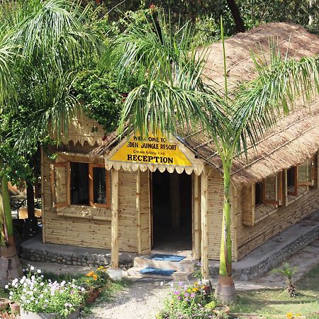 Eden Jungle Resort Sauraha Exterior photo